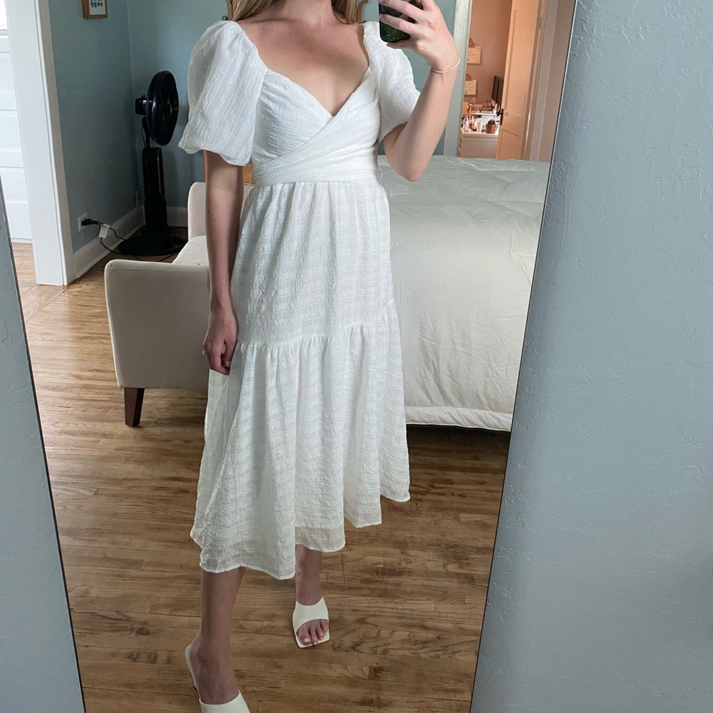 ASTR sonnet dress